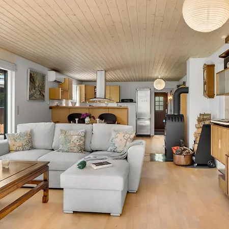 Ferienhaus Gorgeous In With Kitchen Gilleleje